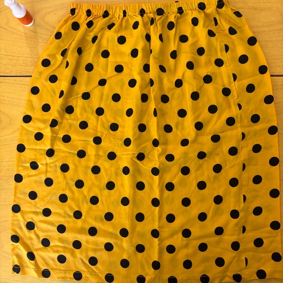 vintage polka dot yellow skirt , waist stretch *handmade* looking for best offer - Picture 1 of 6